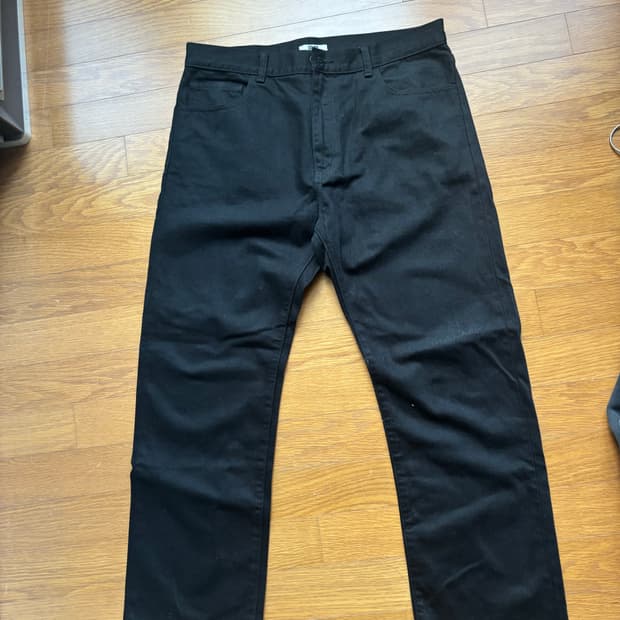 유니클로u 블랙진 34