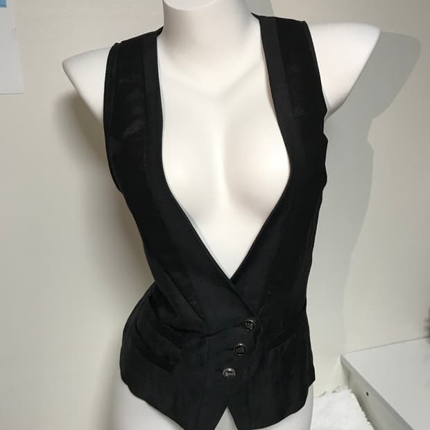y2k black vest