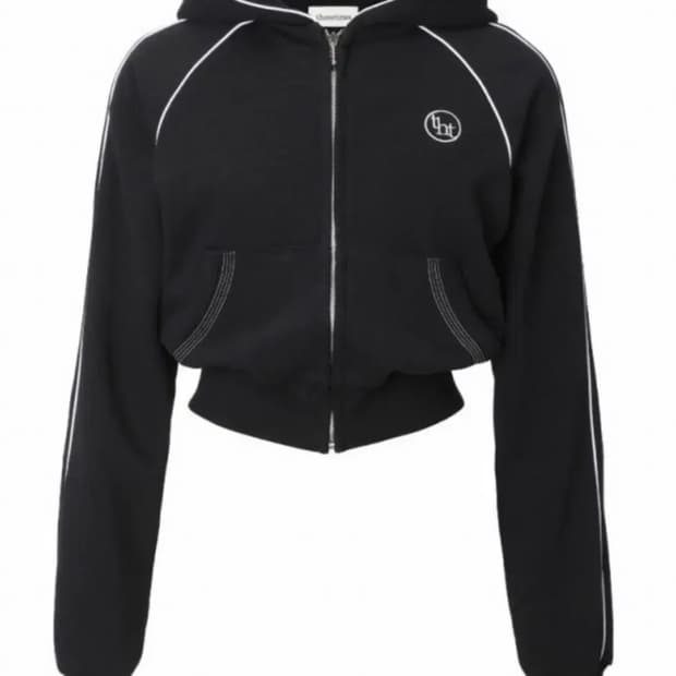 택O) 쓰리타임즈 piping crop hoodie M