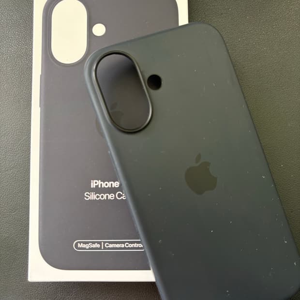 Apple 정품 아이폰 16 맥세이프 실리콘 케이스