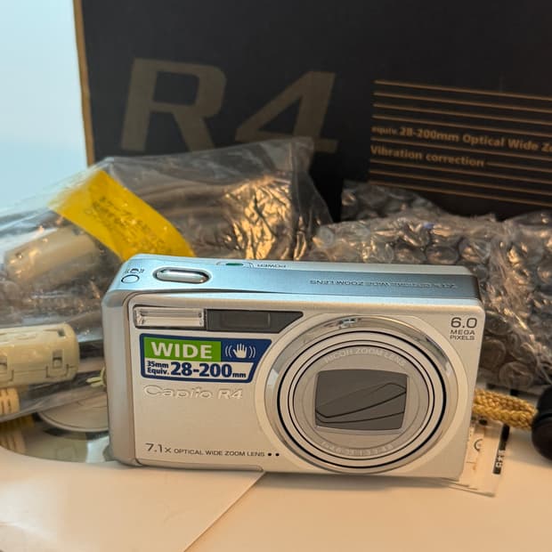 리코 caplio r4 풀박