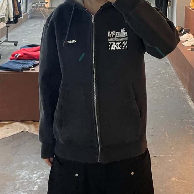 팔라스 자수로고 스펠아웃 블랙 후드집업 H2276