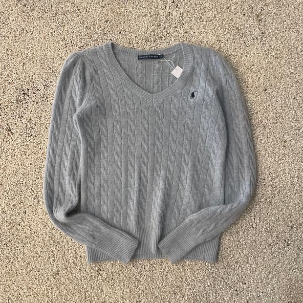 폴로 니트 ⭐️945