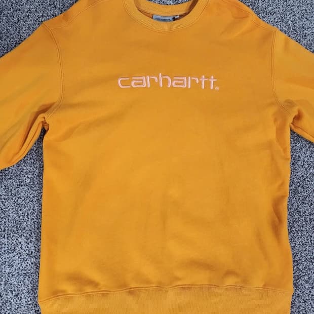 칼하트(Carhartt) 로고 맨투맨