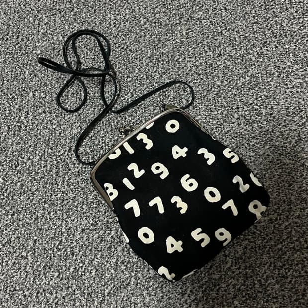 소우소우 미니 크로스백