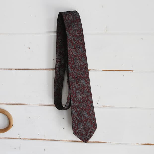YSL 실크 페이즐리 넥타이