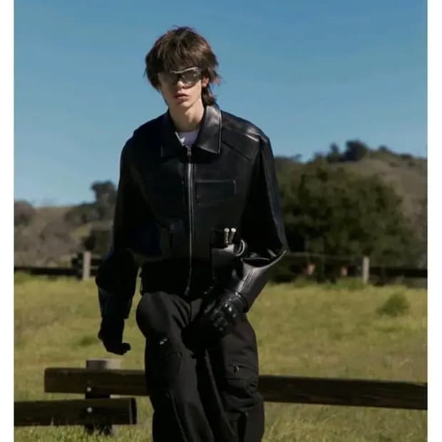 stu 엠보 레더 자켓 샘플(L)