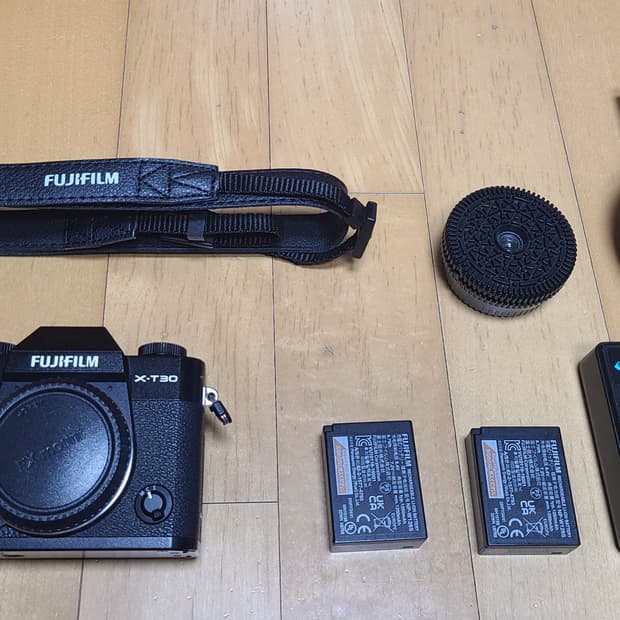 후지필름 X-T30ii + 오레오 렌즈 정품배터리 2개 등