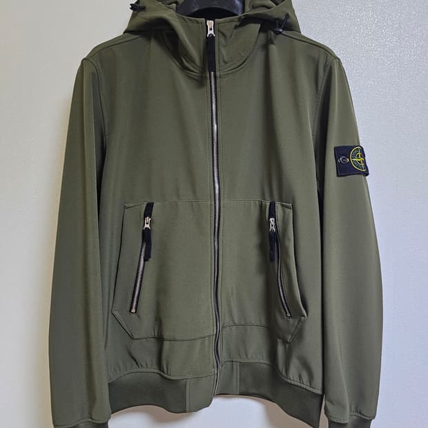 스톤아일랜드 소프트쉘