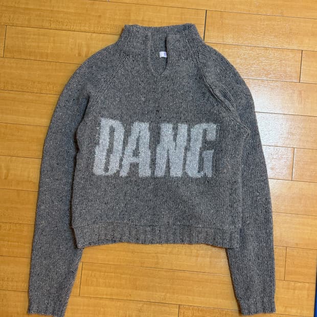 ERL Glitter Dangerous sweater