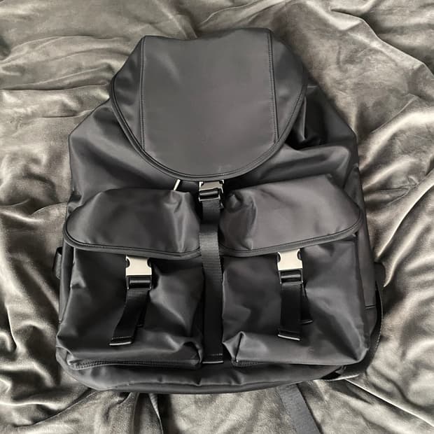 하아카이브 2포켓 나일론 카고 럭색 백팩