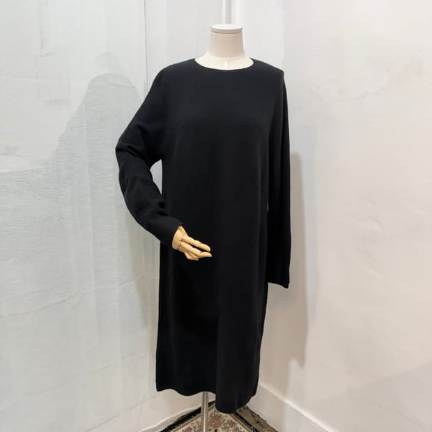 유메르 umer컴퍼니 니트롱원피스 블랙원피스 롱드레스 2887