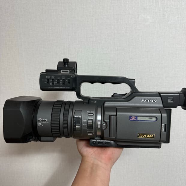 Sony DSR-PD150 6mm 디지털 캠코더