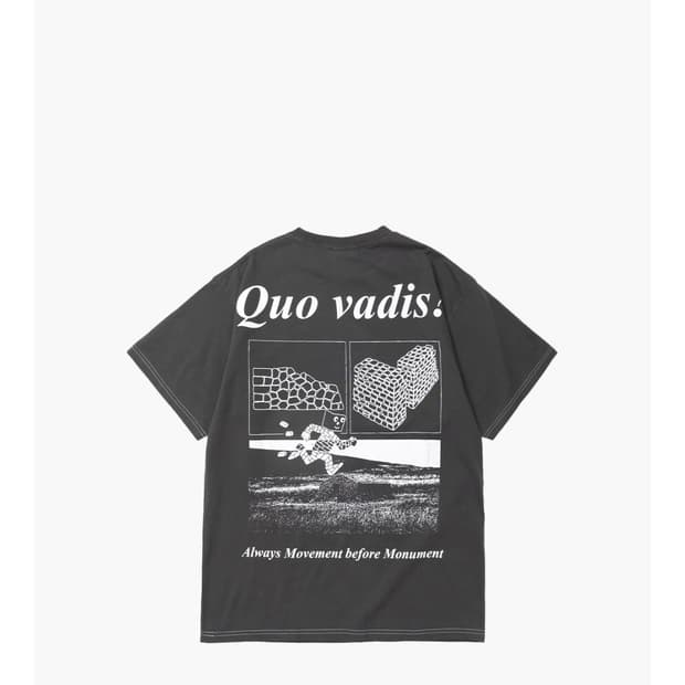 Public possession MONUMENT T-SHIRT 