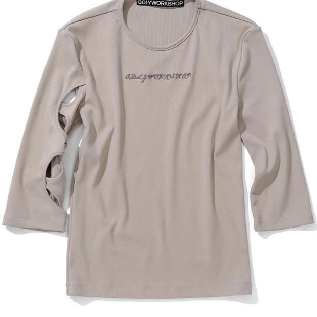 오들리 워크샵 컷아웃 티 3-Quarter Cutout Tee