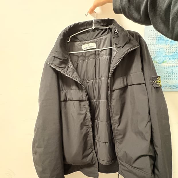 스톤아일랜드 프리마로프트 자켓 