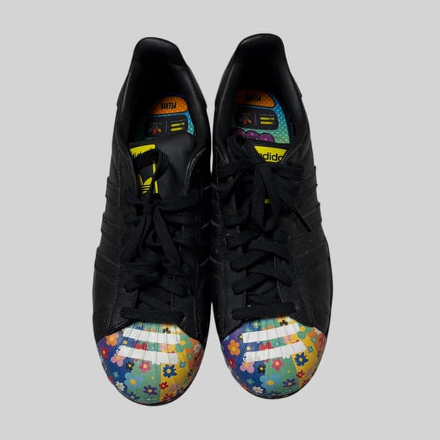아디다스 x 퍼렐 윌리엄스 슈퍼스타 270