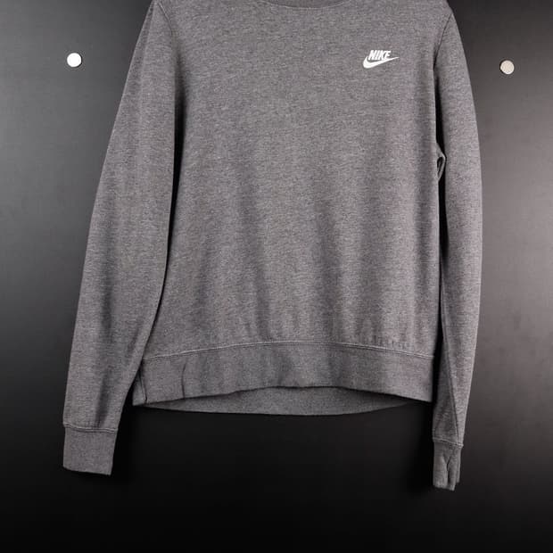 나이키 라운드 로고 맨투맨