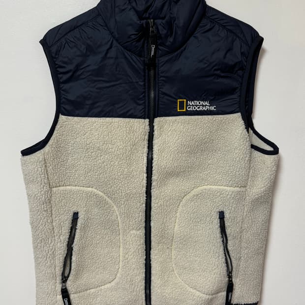 네셔널지오그래픽 양털패딩조끼