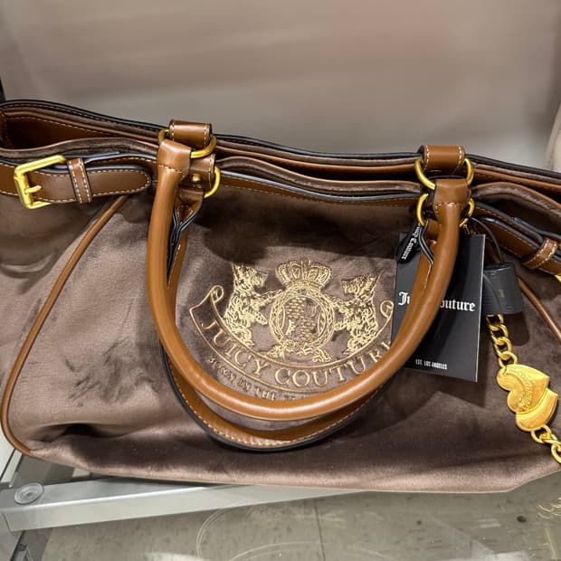 [수능기념할인] 대대장 신상 쥬시꾸뛰르 브라운 벨벳 숄더백