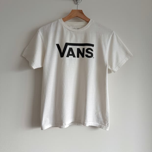 반스(VANS) 반팔 티셔츠