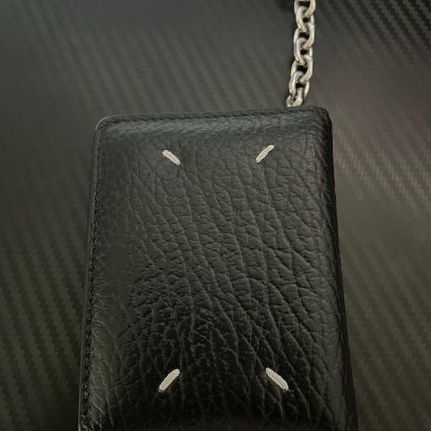 메종 마르지엘라 키링 지갑 블랙