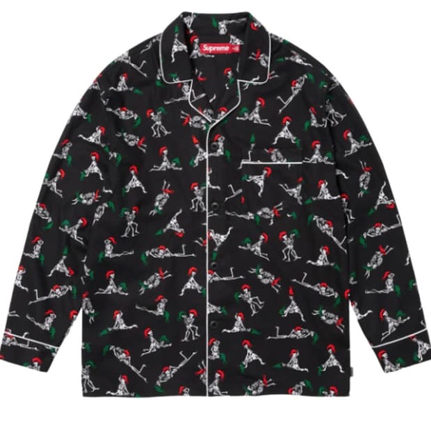 슈프림 홀리데이 파자마 세트