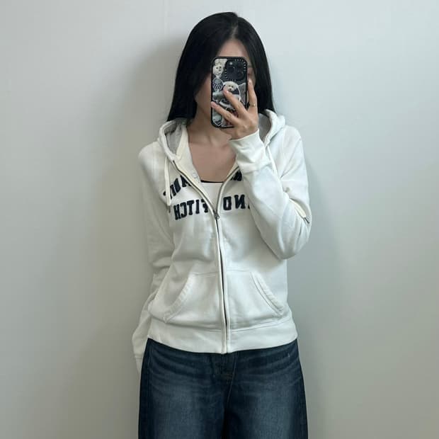 아베크롬비 y2k 와투케 화이트 딱붙 후드집업