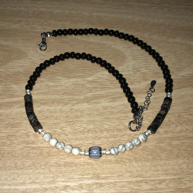 원석 비즈 목걸이