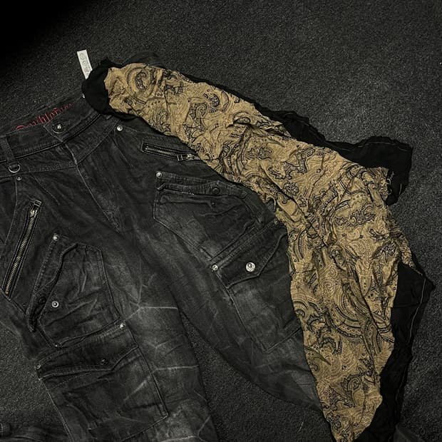 Vintage Gothic mood scarf