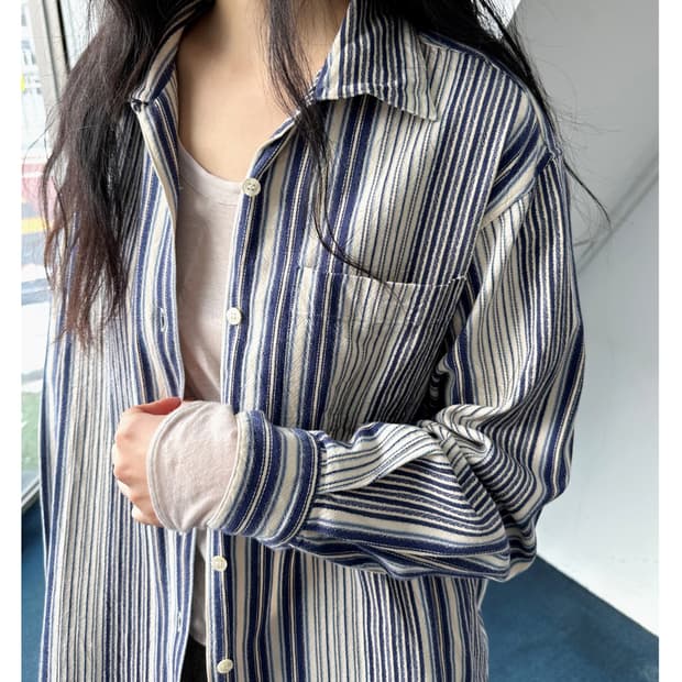 Cotton woven stripe open collar shirt