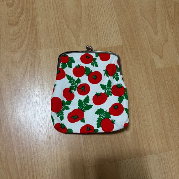 소우소우 가마구치백 토마토