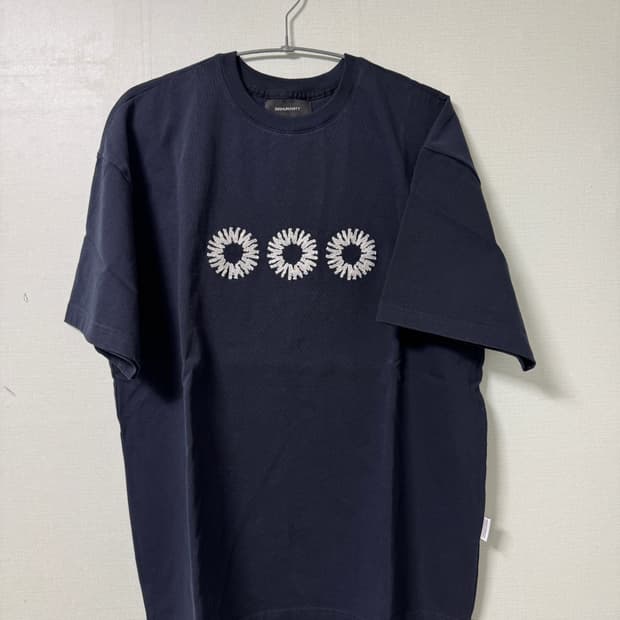 999휴머니티 반팔