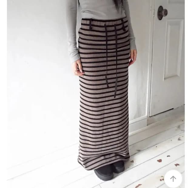 프롬뮤즈 니트 스트라이프 롱 스커트 치마 아워케비넷 베이비돌