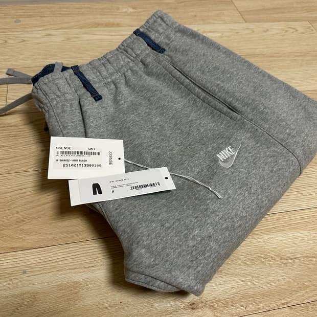 나이키 블레스 오버조깅 