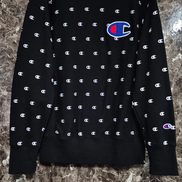 챔피온 공용 맨투맨  제팬