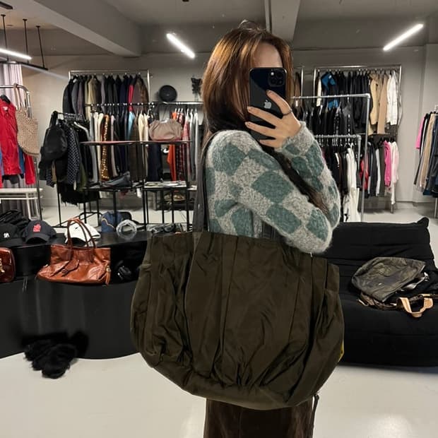 Y‘SACCS pleats ballon tote bag deep brow