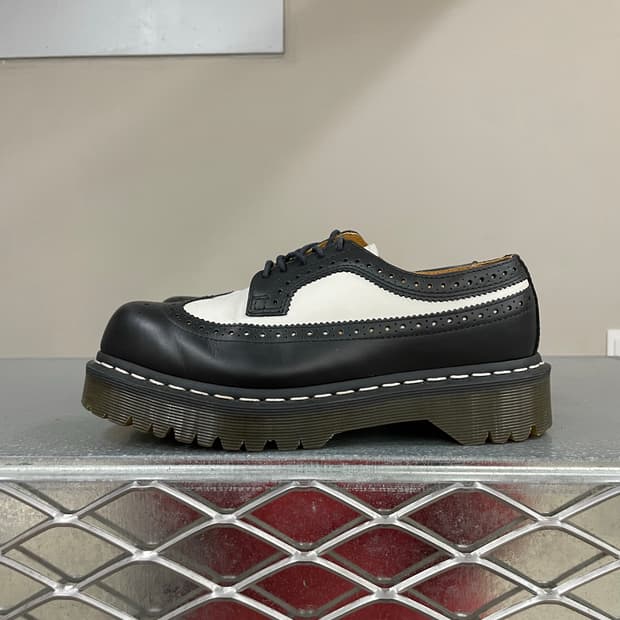 닥터마틴 3989 벡스 uk5