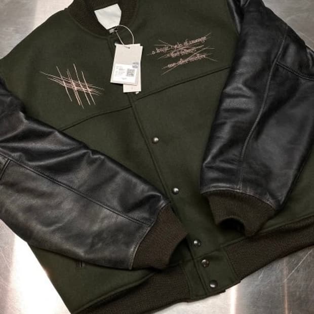 언더마이카 올드보이 바시티