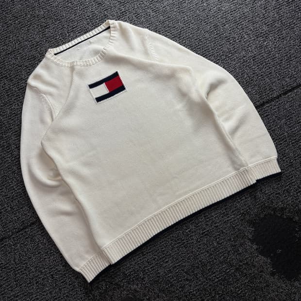 타미힐피거 플래그 빅로고 라운드넥 니트 3878