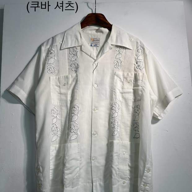 Guayabera shirts (쿠바 셔츠)  L