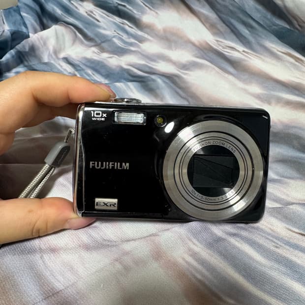 작례⭕️) 후지필름 finepix f72 exr = 70exr 카메라🖤