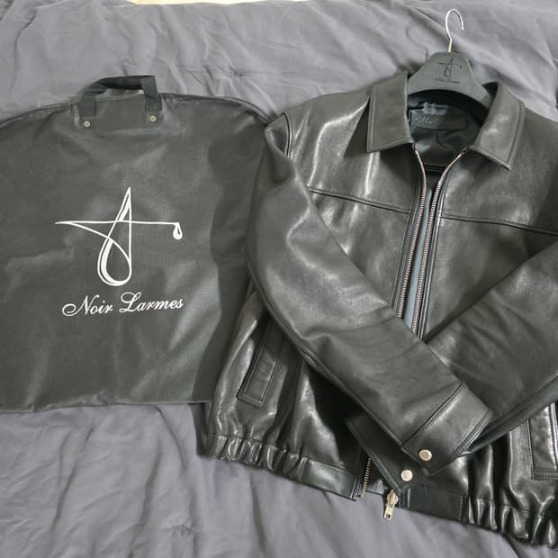 느와르라르메스 세미오버 가죽자켓 48