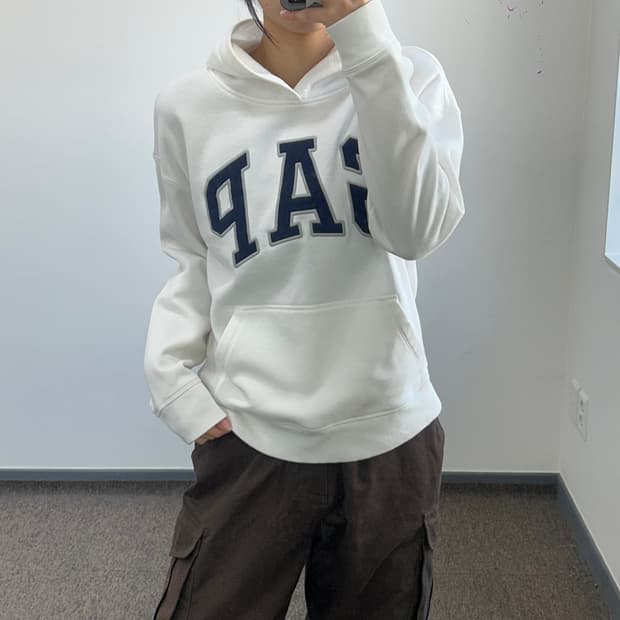 Gap 갭 네이비 로고 화이트 후드티