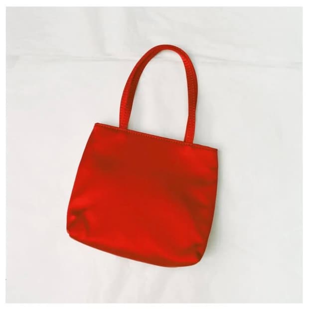새상품 [hai] Little Silk Bag Red