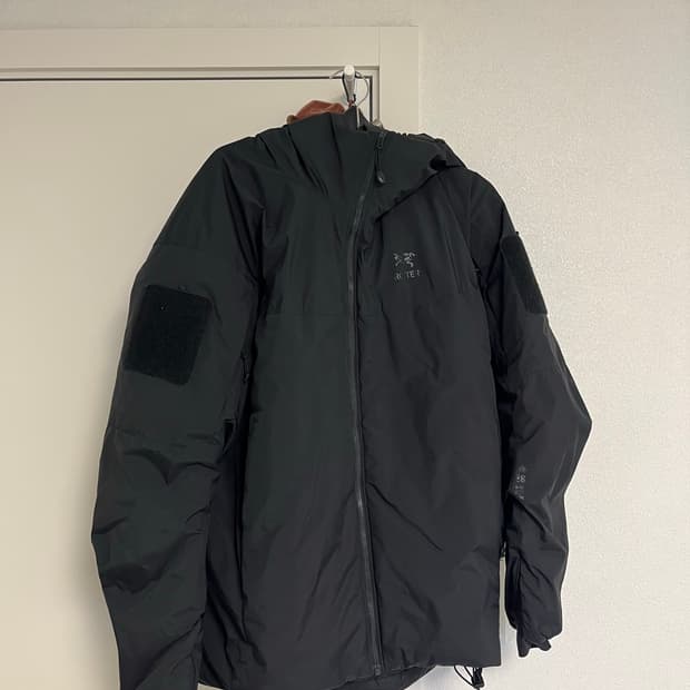 아크테릭스 리프 콜드 블랙 L