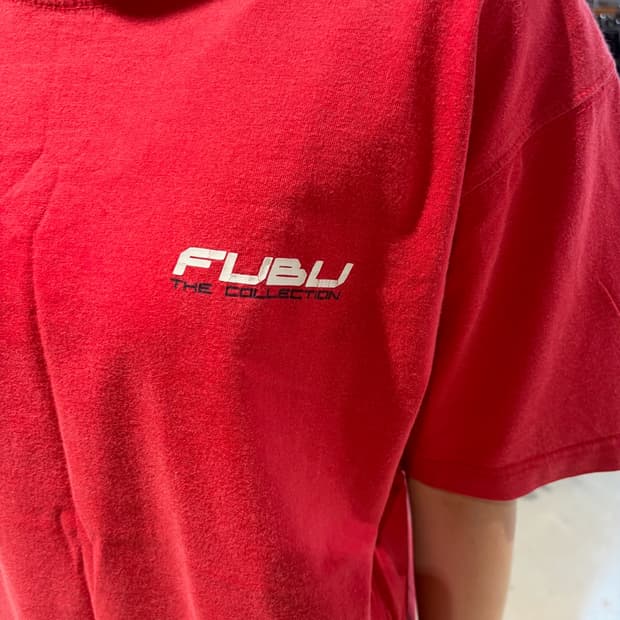 FUBU 레드 반팔 티셔츠 M