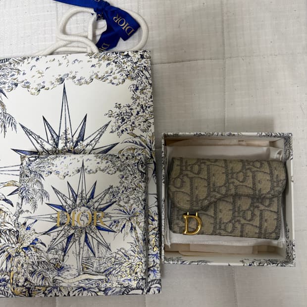 디올 오블리크 반지갑 풀박스
