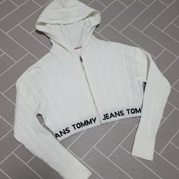 타미힐피거 크롭 케이블 니트 후드 집업  S