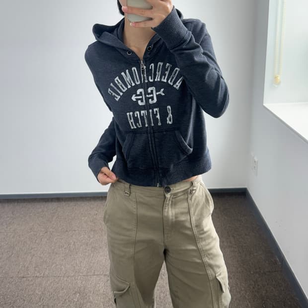 Abercrombie 아베크롬비 스펠아웃 로고 차콜 후드집업